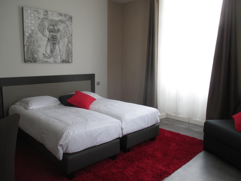 סאבלה סור-סארת' Hotel Le Saint Martin חדר תמונה